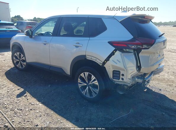 5N1BT3BB7PC851085 2023 NISSAN ROGUE Серебряный Задняя левая четверть