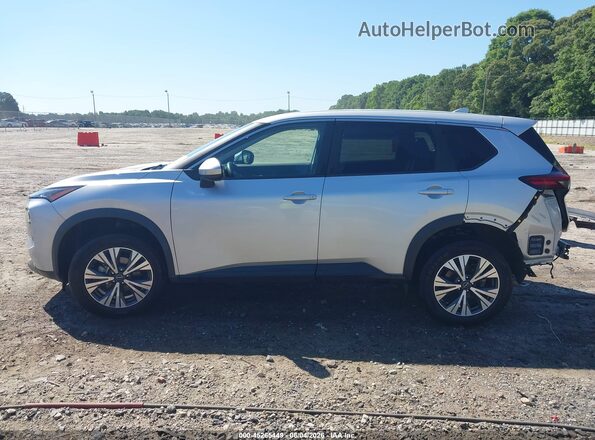 5N1BT3BB7PC851085 2023 NISSAN ROGUE Серебряный 