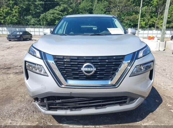 5N1BT3BB7PC851085 2023 NISSAN ROGUE Серебряный Вид задней части салона