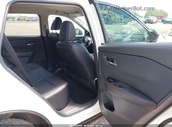 5N1BT3BB7SC782875 2025 NISSAN ROGUE Белый Вид наклейки с VIN-кодом
