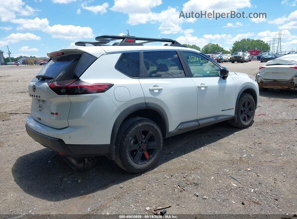 5N1BT3BB7SC782875 2025 NISSAN ROGUE Белый Задняя правая четверть