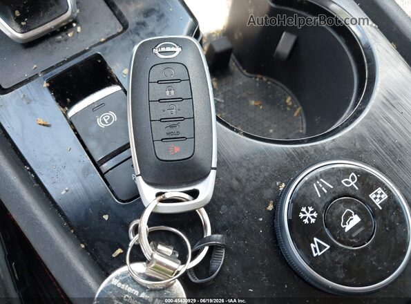 5N1BT3BB7SC782875 2025 NISSAN ROGUE Белый Вид панели приборов
