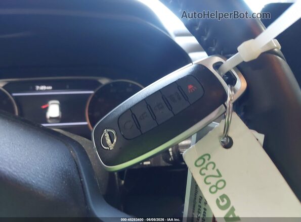 5N1BT3BB7SC797750 2025 NISSAN ROGUE White Vista del salpicadero