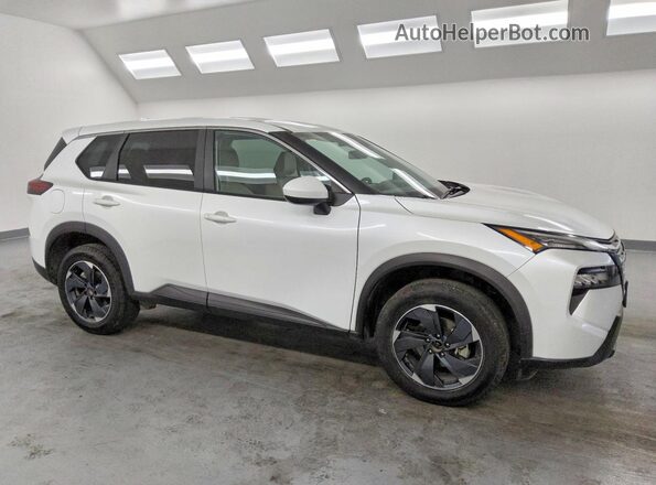 5N1BT3BBXSC783857 2025 NISSAN ROGUE Белый 