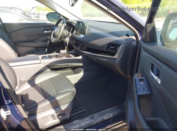 5N1BT3CA2TC737365 2026 NISSAN ROGUE Blue Front interior view