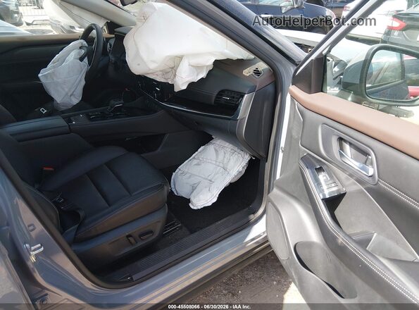 5N1BT3CA7PC912408 2023 NISSAN ROGUE Gray Widok wnętrza z przodu