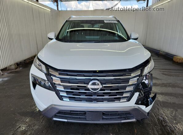 5N1BT3CB6TC683027 2026 NISSAN ROGUE White სალონის 360-გრადუსიანი ხედი