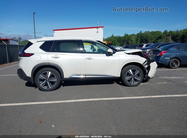 5N1BT3CB8PC856424 2023 NISSAN ROGUE White Սալոնի հետևի տեսք
