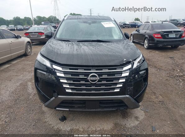 5N1BT3CB8RC673091 2024 NISSAN ROGUE Черный Вид спереди