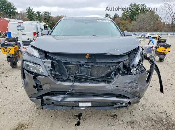 5N1BT3CB9PC892185 2023 NISSAN ROGUE Серый Вид спереди