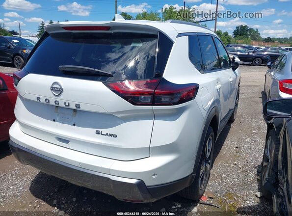 5N1BT3CBXSC820209 2025 NISSAN ROGUE White Trasero derecho