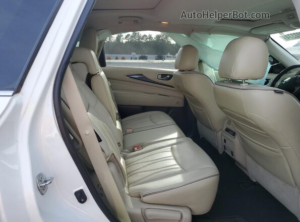 5N1DL0MN2JC521120 2018 INFINITI QX60 White Rear seats view