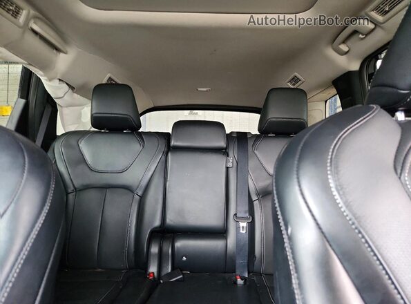 5N1DL1FS1PC370773 2023 INFINITI QX60 Черный Вид задних сидений