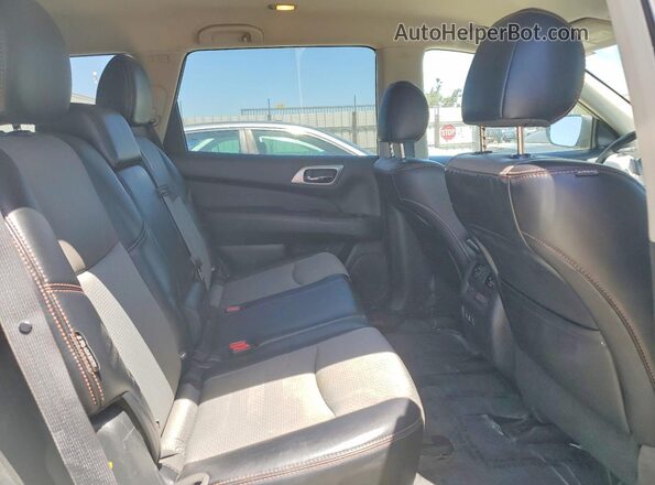 5N1DR2BN5LC610857 2020 NISSAN PATHFINDER White უკანა სალონის ხედი