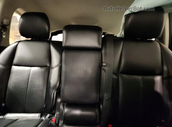 5N1DR2CM8LC616108 2020 NISSAN PATHFINDER Silver უკანა სავარძლების ხედი