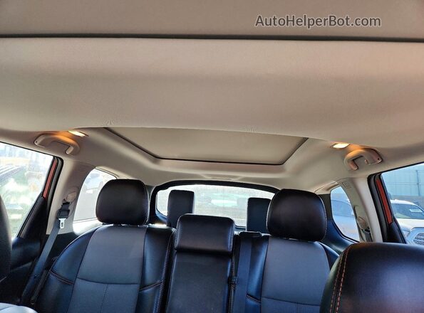 5N1DR2CM9LC592319 2020 NISSAN PATHFINDER Red უკანა სავარძლების ხედი