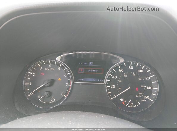5N1DR2MM0HC693433 2017 NISSAN PATHFINDER Серебряный Вид задних сидений