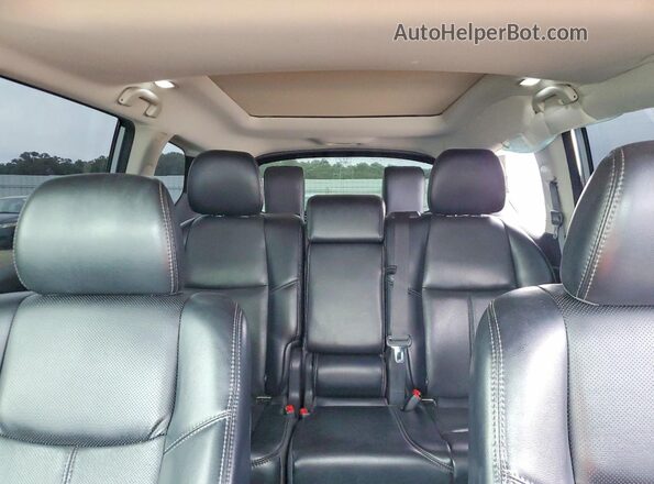 5N1DR2MM1JC607911 2018 NISSAN PATHFINDER Silver 