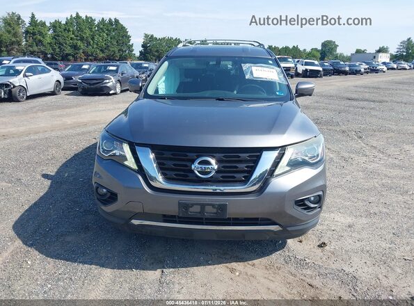 5N1DR2MM1JC613045 2018 NISSAN PATHFINDER Gray Rear interior view