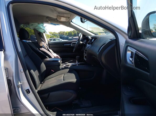 5N1DR2MM2KC588917 2019 NISSAN PATHFINDER Silver Вид салону спереду