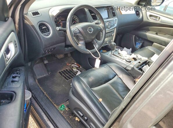 5N1DR2MM3HC688890 2017 NISSAN PATHFINDER Gray Dashboard view