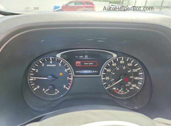 5N1DR2MM3JC654647 2018 NISSAN PATHFINDER White 