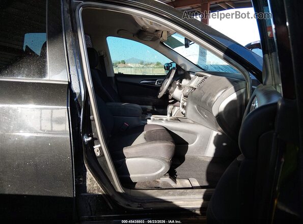 5N1DR2MM4HC648804 2017 NISSAN PATHFINDER Black Front interior view