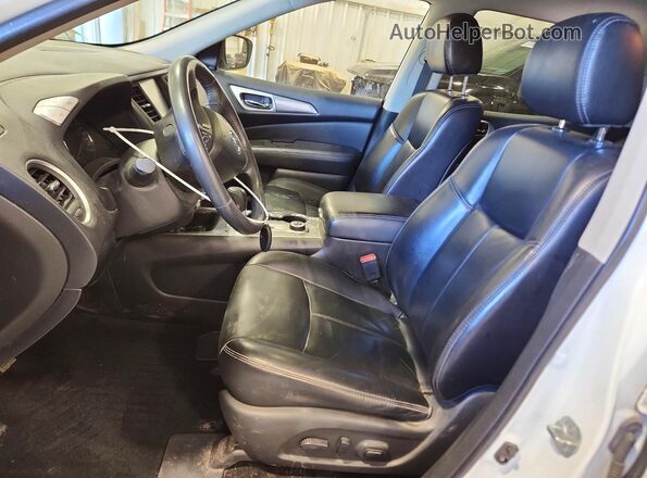 5N1DR2MM4JC631801 2018 NISSAN PATHFINDER White 