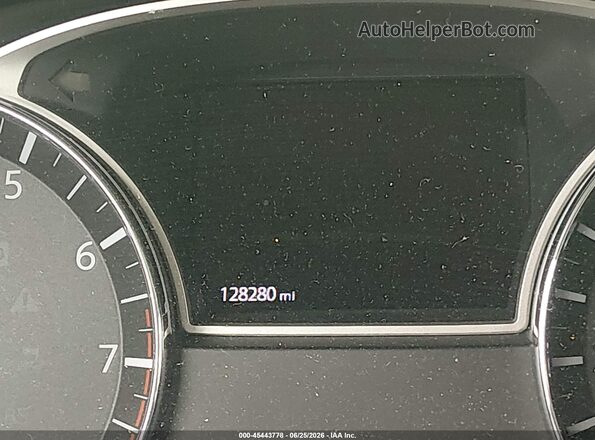 5N1DR2MM5HC641232 2017 NISSAN PATHFINDER White 360 interior view