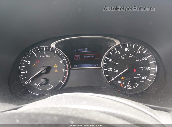 5N1DR2MM6JC603840 2018 NISSAN PATHFINDER Gray Widok tylnych siedzeń