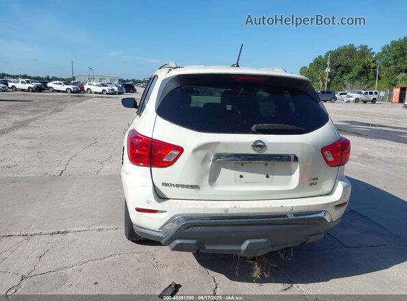 5N1DR2MM7HC637781 2017 NISSAN PATHFINDER White 