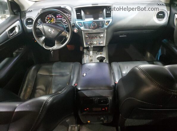 5N1DR2MM7HC664706 2017 NISSAN PATHFINDER White Առջևի վահանակի տեսք