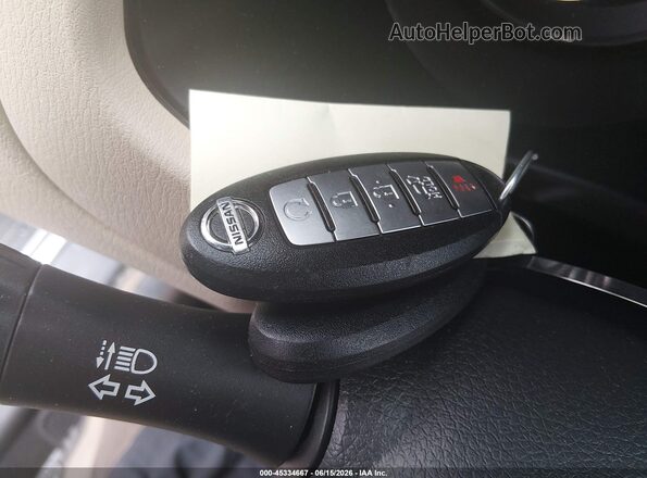 5N1DR2MM8HC603235 2017 NISSAN PATHFINDER Белый Вид панели приборов