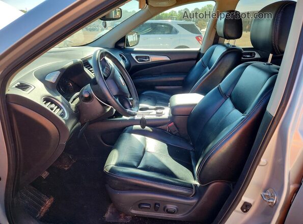 5N1DR2MM8HC673463 2017 NISSAN PATHFINDER Silver Սալոնի դիմացի տեսք