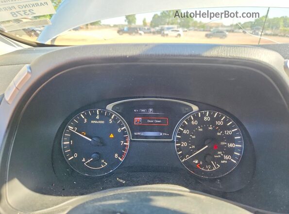 5N1DR2MM8HC673463 2017 NISSAN PATHFINDER Silver Սարքավորումների վահանակի տեսք