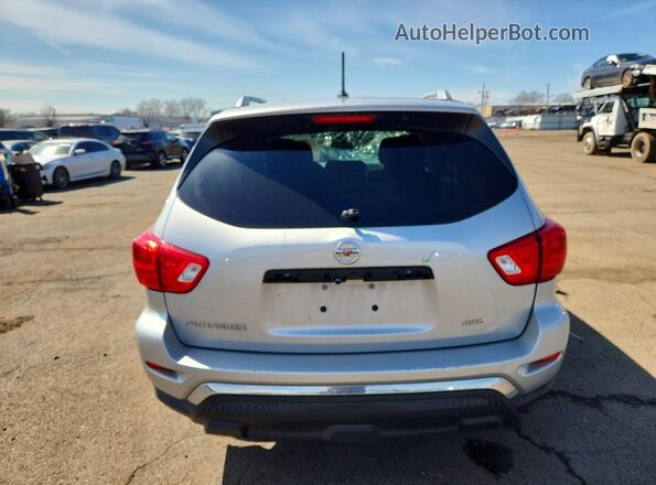 5N1DR2MM8HC690294 2017 NISSAN PATHFINDER Silver Вид ззаду