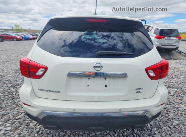 5N1DR2MM8JC611759 2018 NISSAN PATHFINDER White 