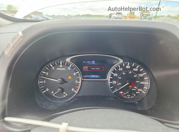 5N1DR2MM8JC611759 2018 NISSAN PATHFINDER White 