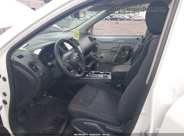 5N1DR2MM9HC608797 2017 NISSAN PATHFINDER Белый Вид салона спереди