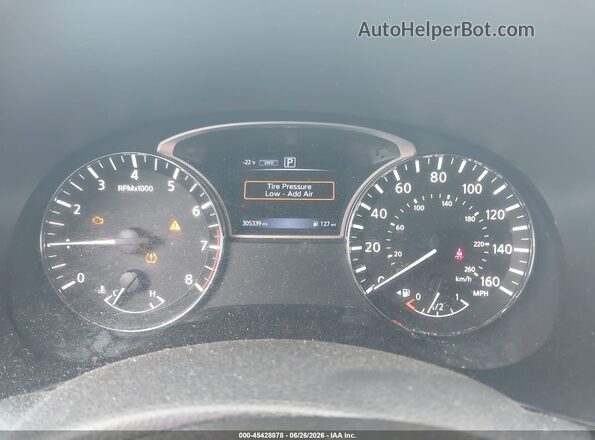 5N1DR2MM9HC608797 2017 NISSAN PATHFINDER Белый Вид задних сидений