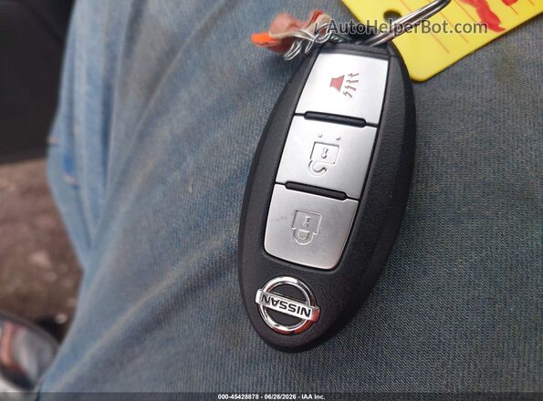 5N1DR2MM9HC608797 2017 NISSAN PATHFINDER Белый Вид панели приборов