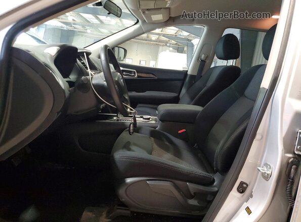 5N1DR2MM9HC913586 2017 NISSAN PATHFINDER Silver 