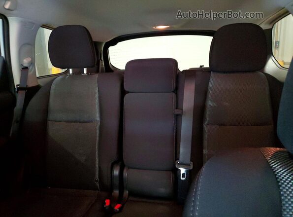 5N1DR2MM9HC913586 2017 NISSAN PATHFINDER Silver 