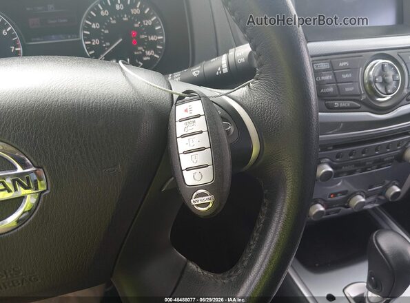 5N1DR2MM9JC619658 2018 NISSAN PATHFINDER White Dashboard view