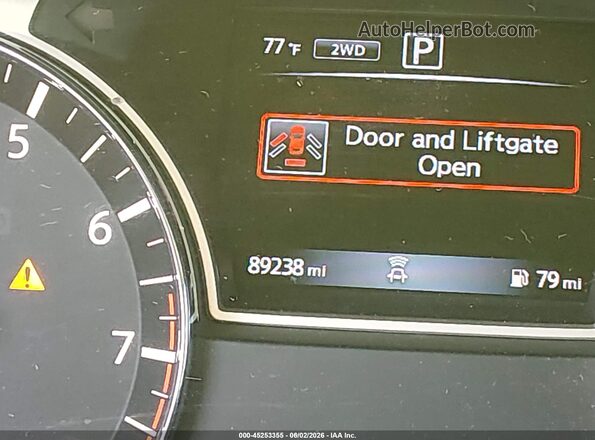 5N1DR2MM9JC652529 2018 NISSAN PATHFINDER Silver 