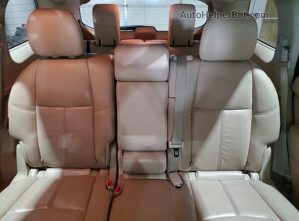 5N1DR2MMXJC612928 2018 NISSAN PATHFINDER White Vista de los asientos traseros