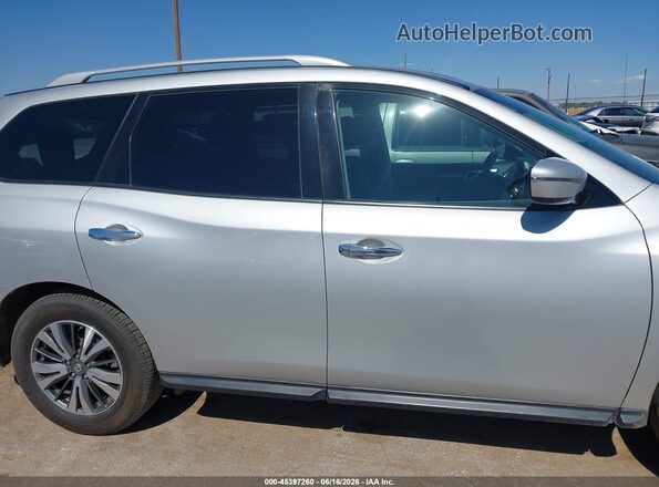 5N1DR2MN0HC625805 2017 NISSAN PATHFINDER Silver Սալոնի հետևի տեսք