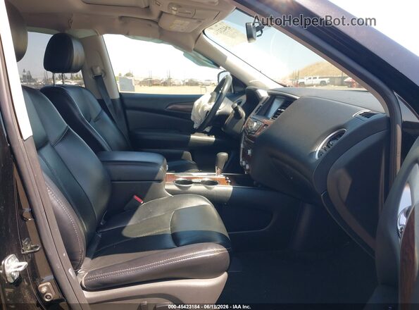 5N1DR2MN0JC626751 2018 NISSAN PATHFINDER Black Front interior view