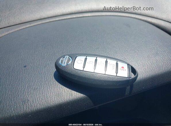 5N1DR2MN0JC626751 2018 NISSAN PATHFINDER Black Dashboard view