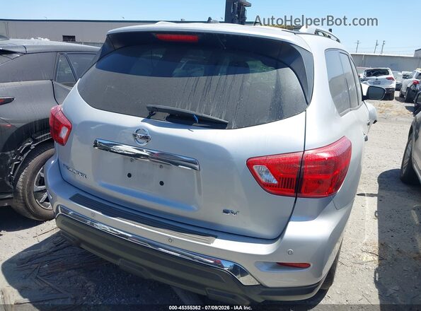 5N1DR2MN0JC668479 2018 NISSAN PATHFINDER Серебряный 